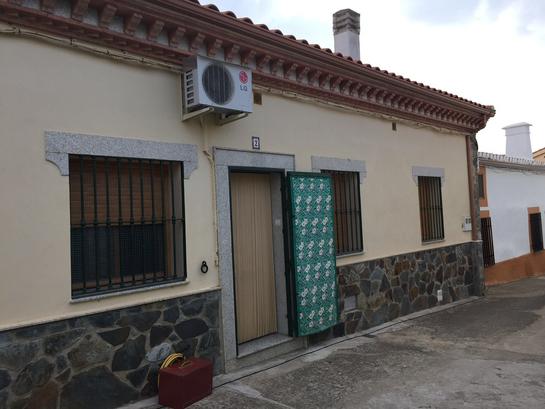 Casa de 3 dormitorios en Cáceres, Spain No. 197867