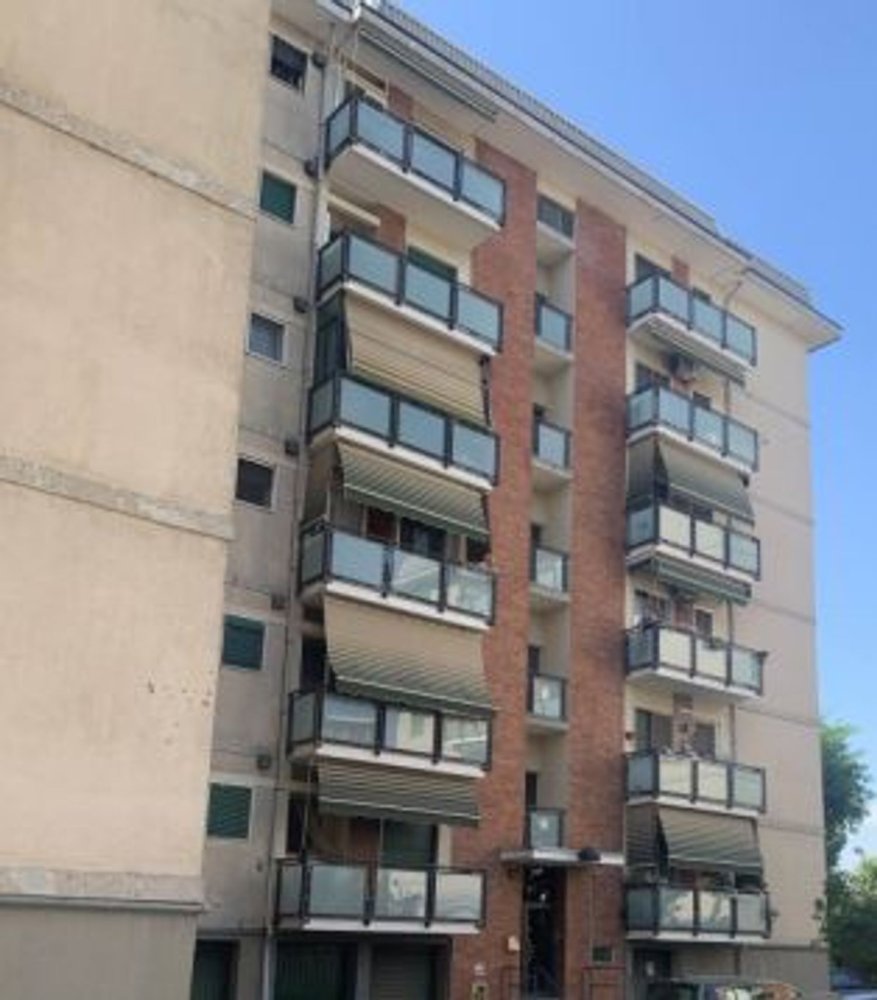 Квартира с 3 комнатами в Треццано суль Навильо, Италия № 2215