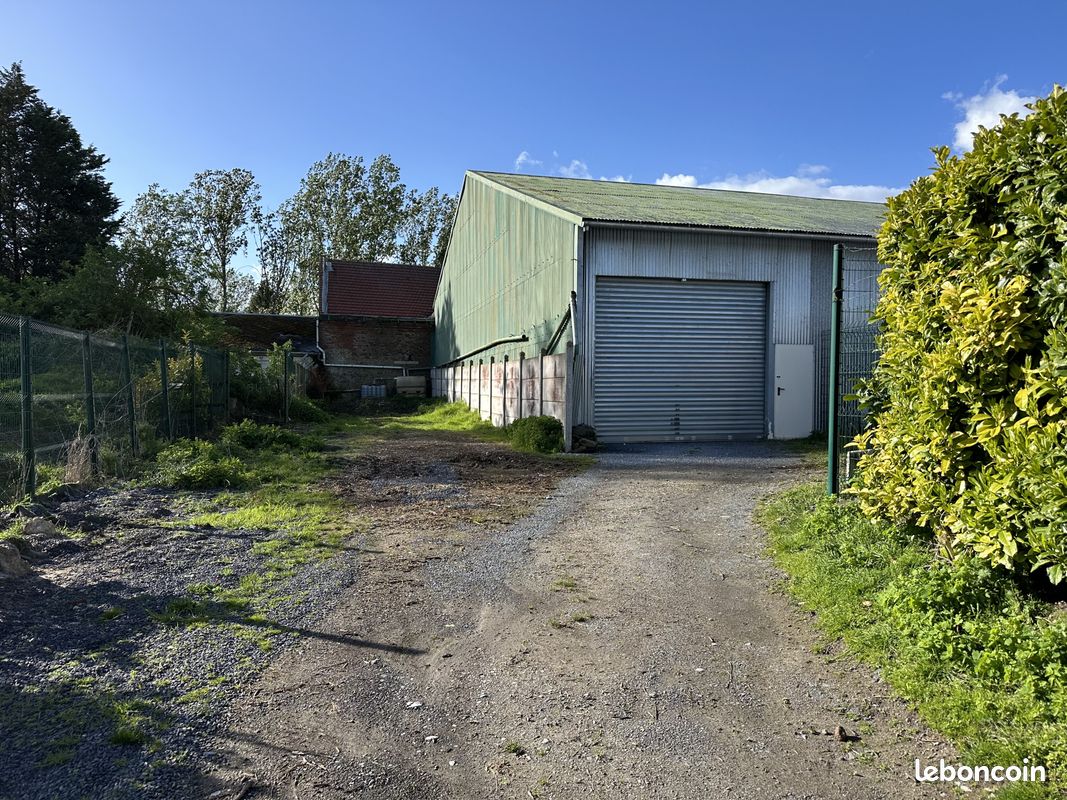 1غرفة مستودع في Ferin, France رقم 68864