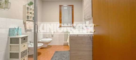 2 bedrooms Villa in Fenegrò, Italy No. 270413 40