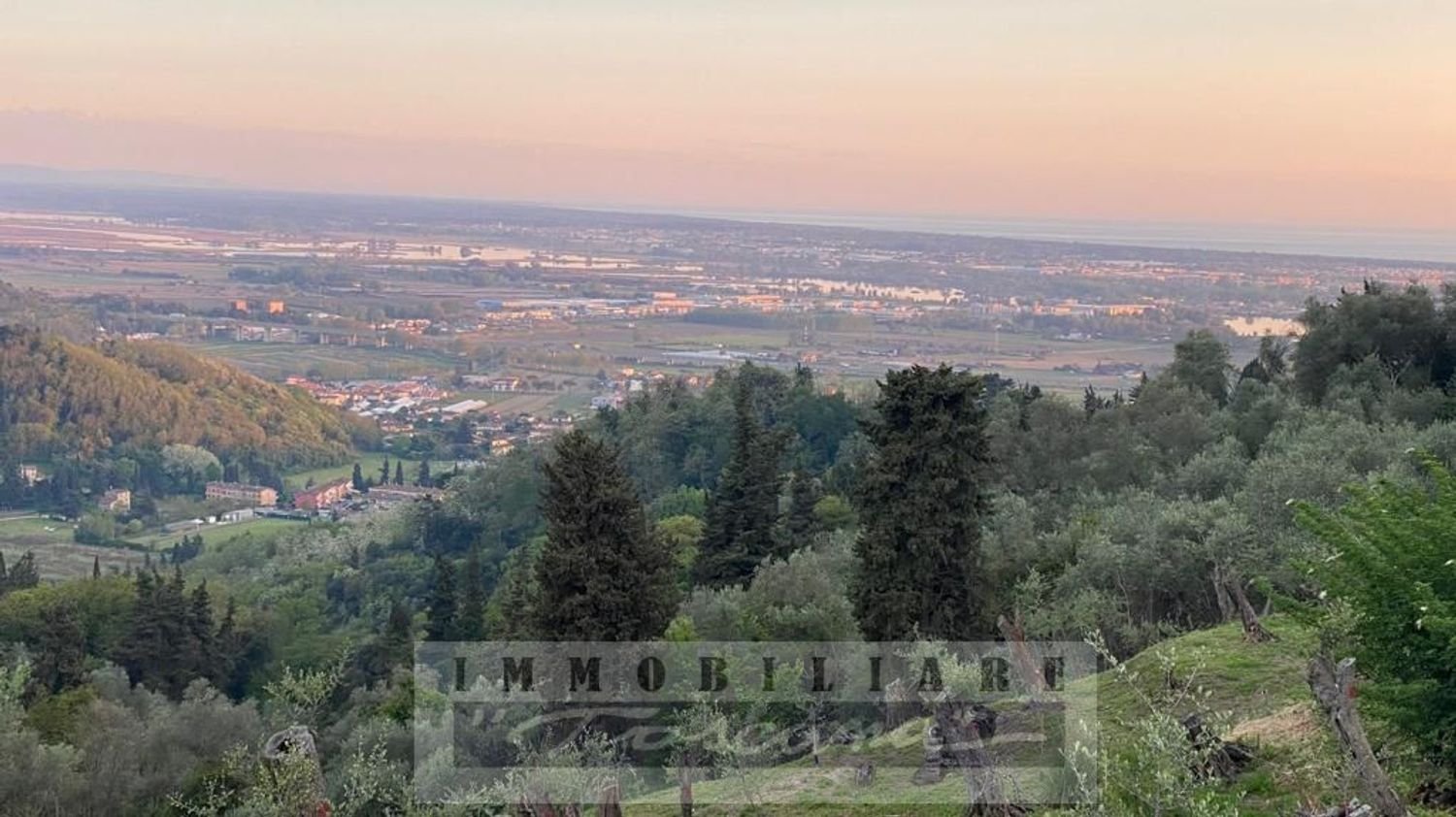 26 rooms Villa in Massarosa, Italy No. 73365