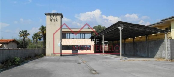 Almacén en Capannori, Italy 1800 m² No. 166646 2