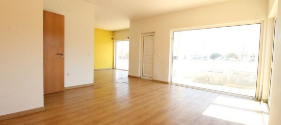 3 Schlafzimmer Villa in Almada, Portugal, Nr. 120862 9