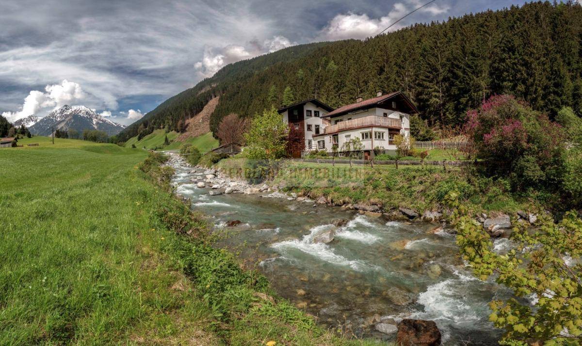 Отель, гостиница 2096м² в Зелльрайн, Австрия № 98426