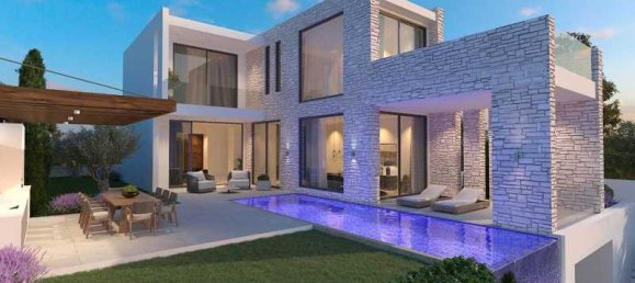 4 bedrooms House in Paphos, Cyprus No. 7479 10