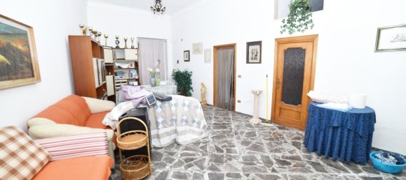 4 rooms House in Cisternino, Italy No. 41114 34
