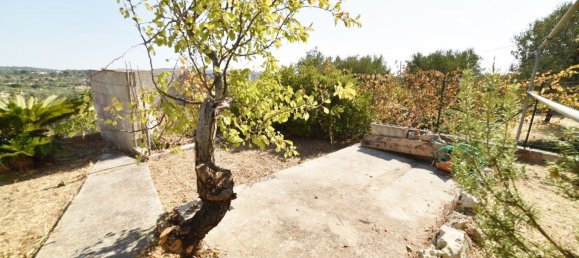 4 rooms House in Cisternino, Italy No. 41114 38