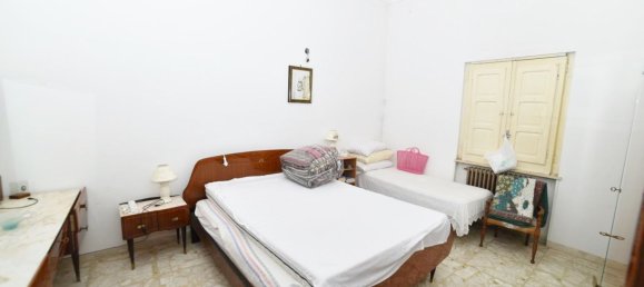4 rooms House in Cisternino, Italy No. 41114 20