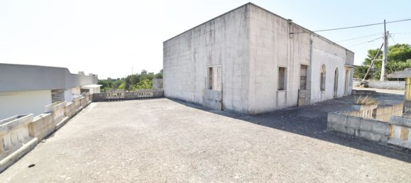 4 rooms House in Cisternino, Italy No. 41114 50