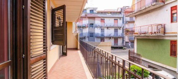 3 bedrooms Apartment in Aci Catena, Italy No. 274568 3
