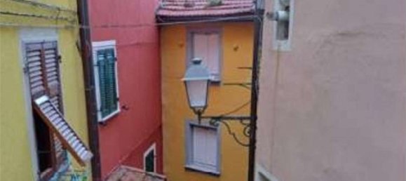 5 bedrooms Apartment in Arcola, Italy No. 343296 13