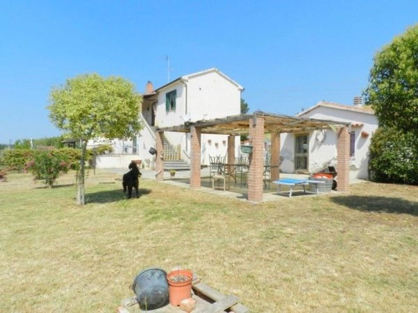 4غرفة شقة في Castellina Marittima, Italy رقم 130620