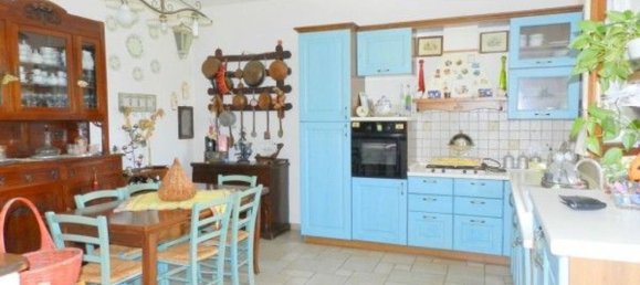 4غرفة شقة في Castellina Marittima, Italy رقم 130620 11