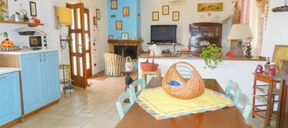 4غرفة شقة في Castellina Marittima, Italy رقم 130620 10