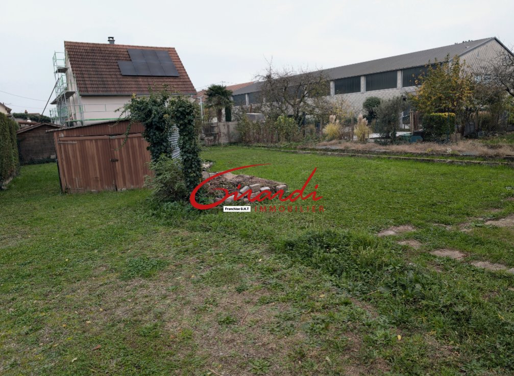  Land in Reiningue, France No. 161092