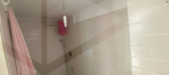 2-salle Appartement à Bari, Italy No. 18300 2