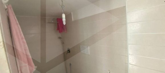 2-salle Appartement à Bari, Italy No. 18300 3