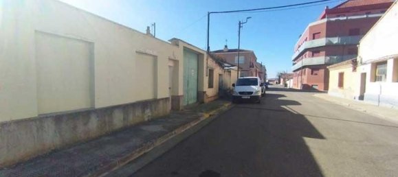 251m² Land in Villanueva de Gallego, Spain No. 64911 11