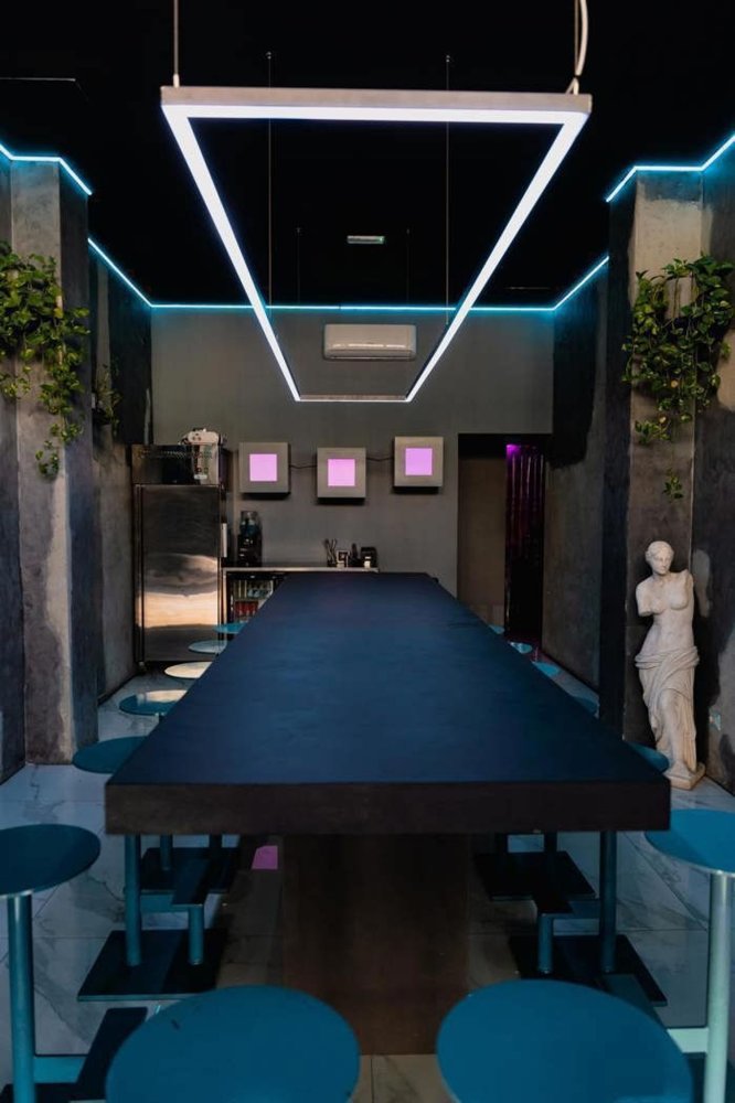 Gewerbliche Immobilie in Milan, Italy 48m², Nr. 358051