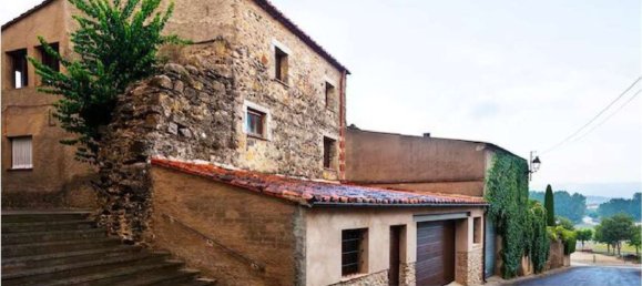 5 rooms Apartment in Castelfidardo, Italy No. 10657 14