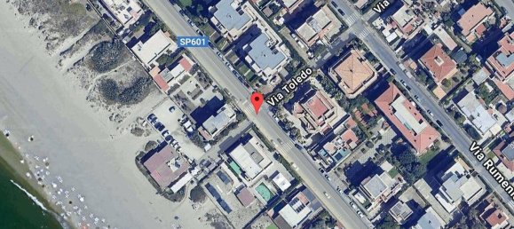 Gewerbliche Immobilie in Pomezia, Italy 111m², Nr. 99996 5