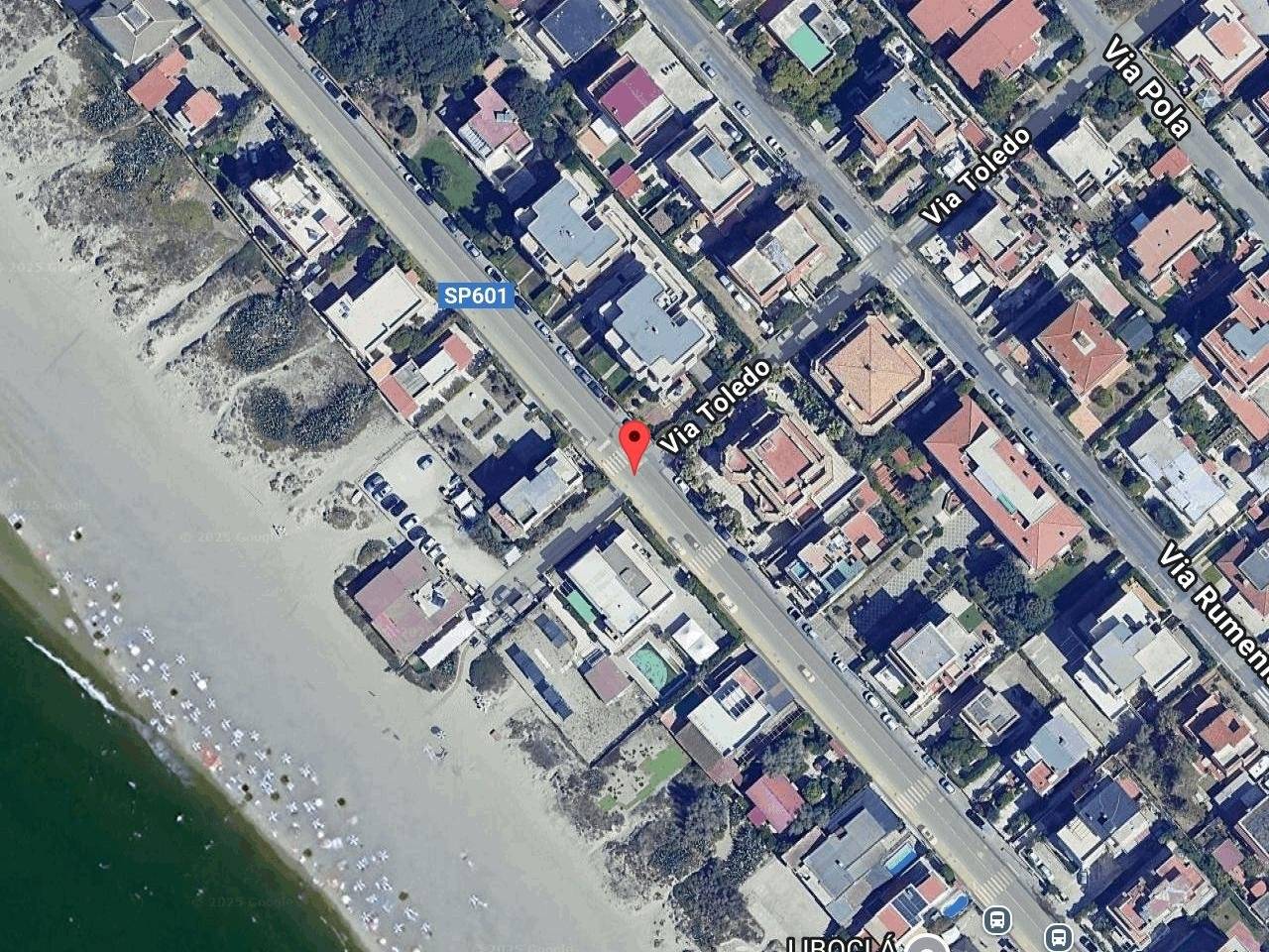 Gewerbliche Immobilie in Pomezia, Italy 111m², Nr. 99996