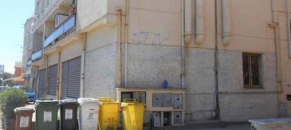 Gewerbliche Immobilie in Pomezia, Italy 111m², Nr. 99996 20