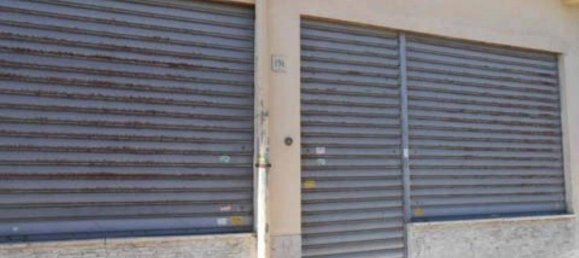 Gewerbliche Immobilie in Pomezia, Italy 111m², Nr. 99996 13