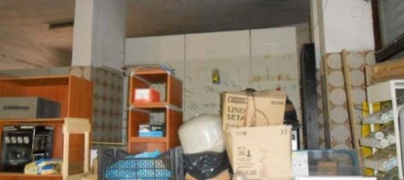 Gewerbliche Immobilie in Pomezia, Italy 111m², Nr. 99996 14