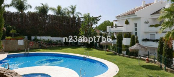 Apartamento de 3 dormitorios en Marbella, Spain No. 66285 11