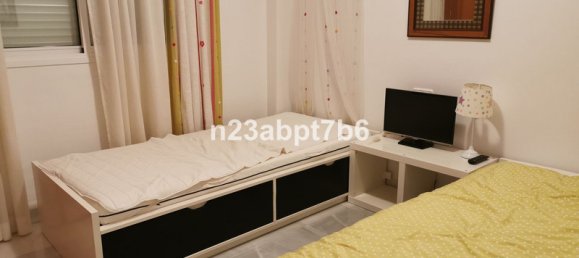 Apartamento de 3 dormitorios en Marbella, Spain No. 66285 8