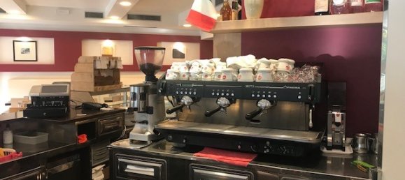 110m² Commercial property in Rimini, Italy No. 62056 9