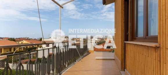 4 rooms Penthouse in Ardea, Italy No. 228553 47