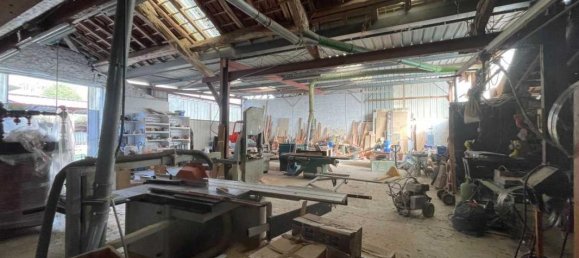 Коммерческая недвижимость 400м² в Ажен, Франция № 195672 12