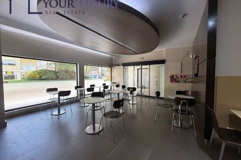  Commercial property in Cascais, Portugal No. 288714