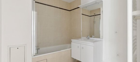 3 bedrooms Apartment in Le Plessis-Trevise, France No. 325914 7