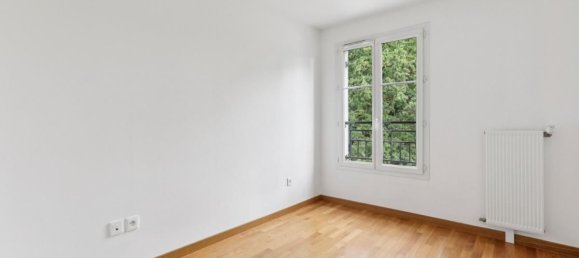 3 bedrooms Apartment in Le Plessis-Trevise, France No. 325914 9