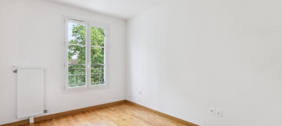 3 bedrooms Apartment in Le Plessis-Trevise, France No. 325914 6