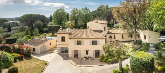 3 Schlafzimmer Villa in Valbonne, France, Nr. 27 12