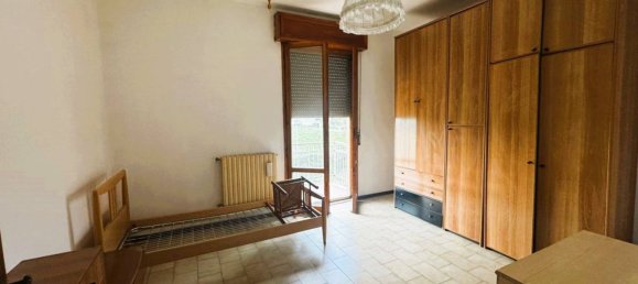 3 Schlafzimmer Wohnung in Formigine, Italy, Nr. 324295 5
