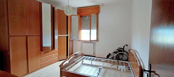 3 Schlafzimmer Wohnung in Formigine, Italy, Nr. 324295 14