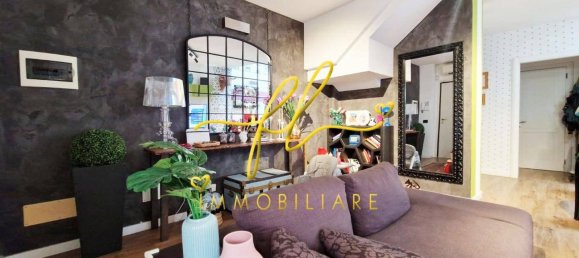 2 bedrooms House in Livorno, Italy No. 284548 4