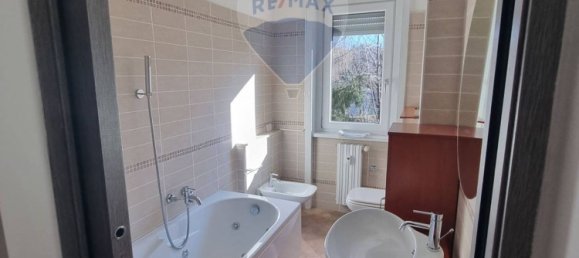 Квартира с 7 комнатами в Луино, Италия № 138486 3