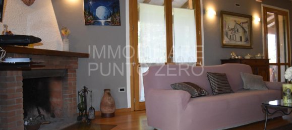 8 rooms Villa in Traversetolo, Italy No. 84564 18