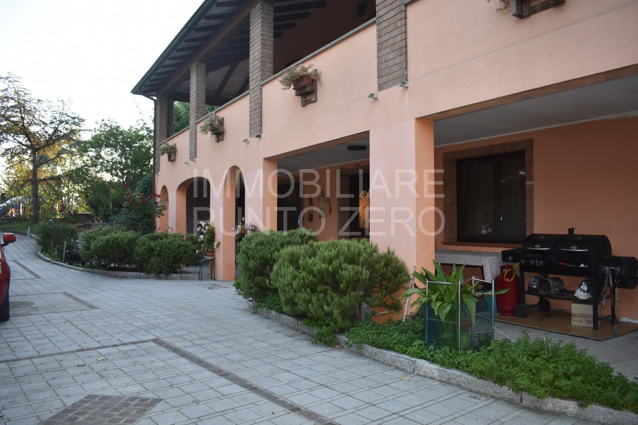 8 rooms Villa in Traversetolo, Italy No. 84564