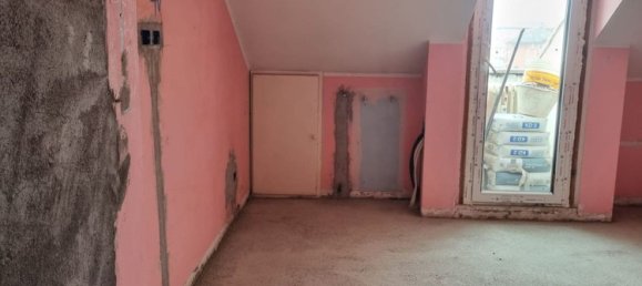 5 rooms Apartment in Asti, Italy No. 84527 16