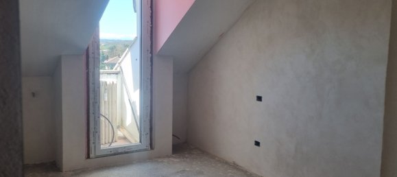 5 rooms Apartment in Asti, Italy No. 84527 26
