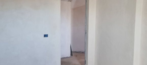 5 rooms Apartment in Asti, Italy No. 84527 27