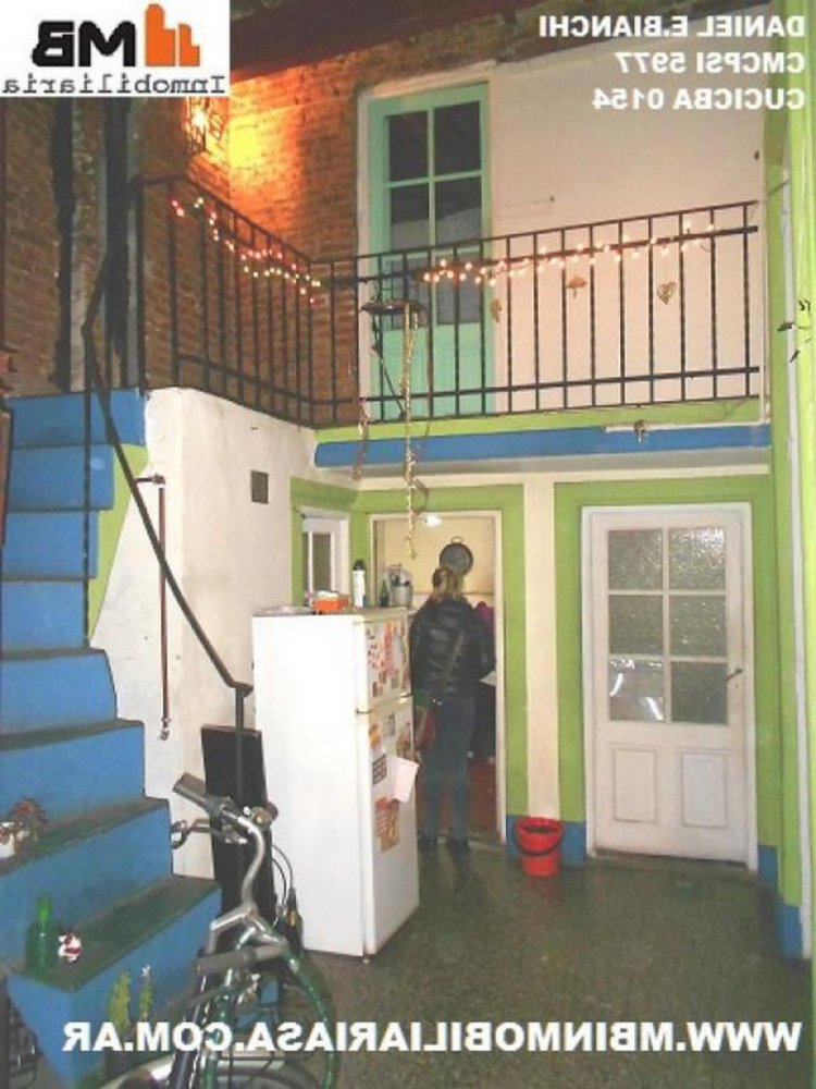  عقار تجاري في Buenos Aires, Argentina 373متر مربع رقم 109007