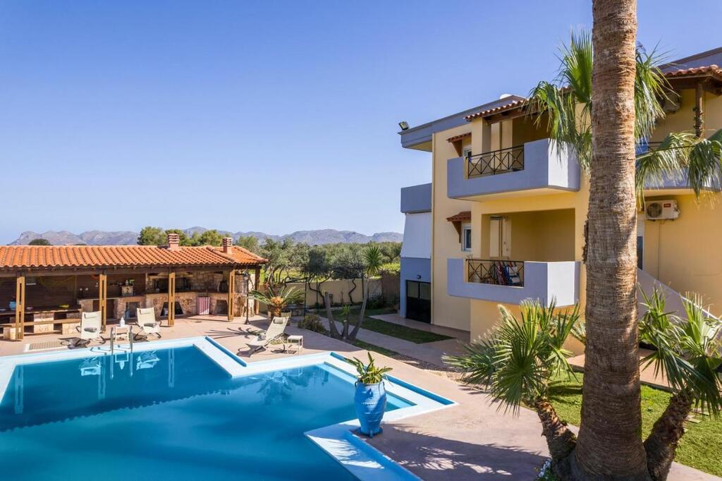 5 dormitorios propiedad en venta en Chania, Crete, Greece № 4605